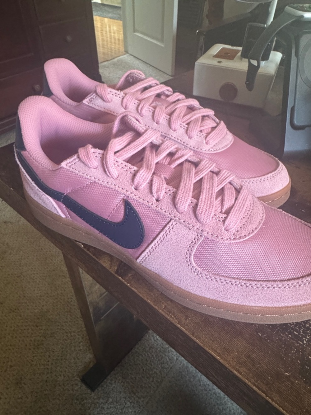 Nike Women’s Pink Canvas Low-Top Sneakers NWOT